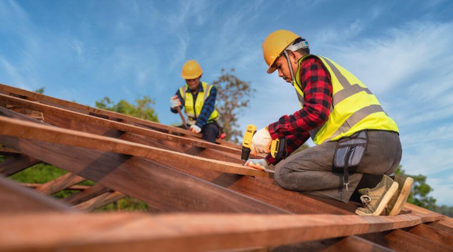 Professional Flat Roofing Installation services in Williamston, MI